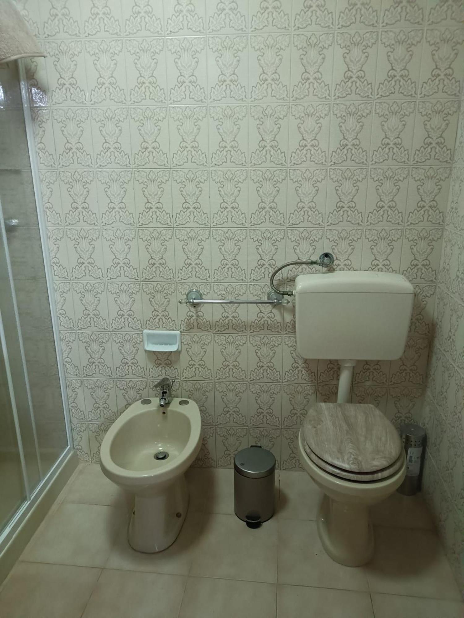 Pm 1 Via Ovidio Guest House Лепорано Екстериор снимка